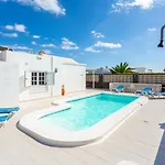 Villa Zoe *